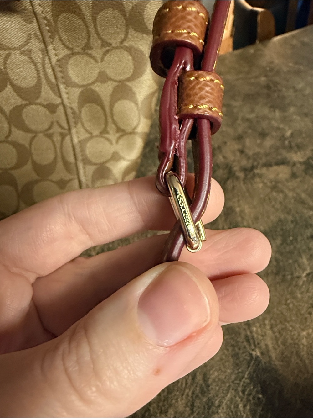 Coach Peyton signature pocket tote - Picture 5 of 7
